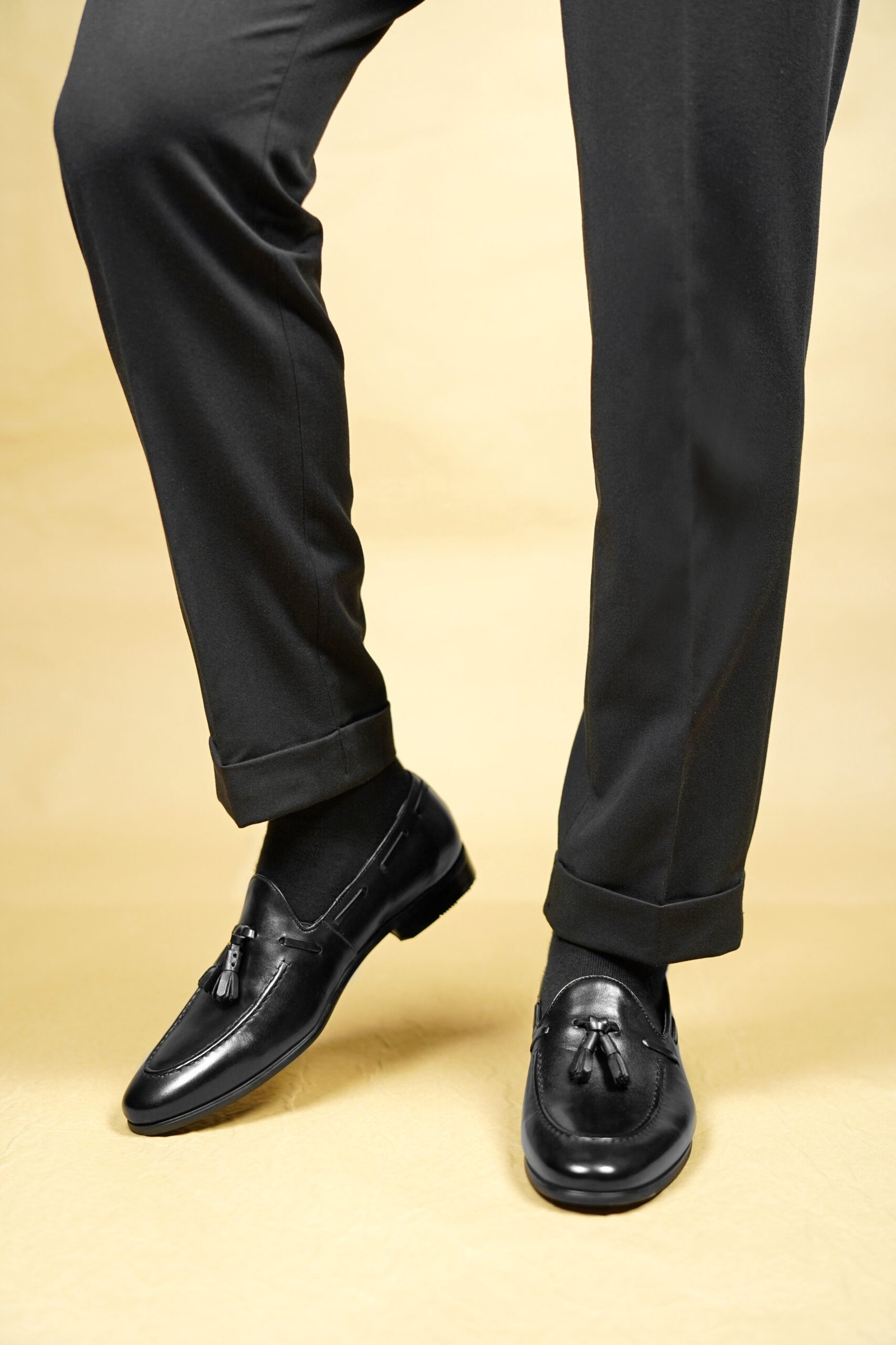 Black Leather Tassel Loafers for Men 556-01 - Image 7